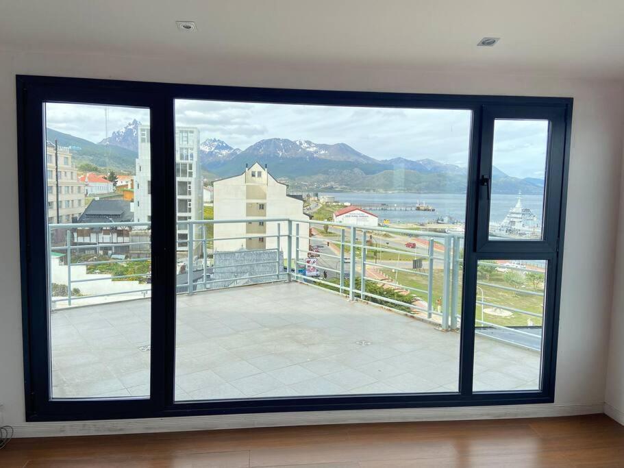 Semi-Piso In Patagonia Ushuaia Rebate In Physical Dollar Appartement Buitenkant foto